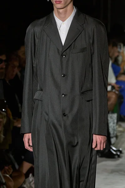 Look 42